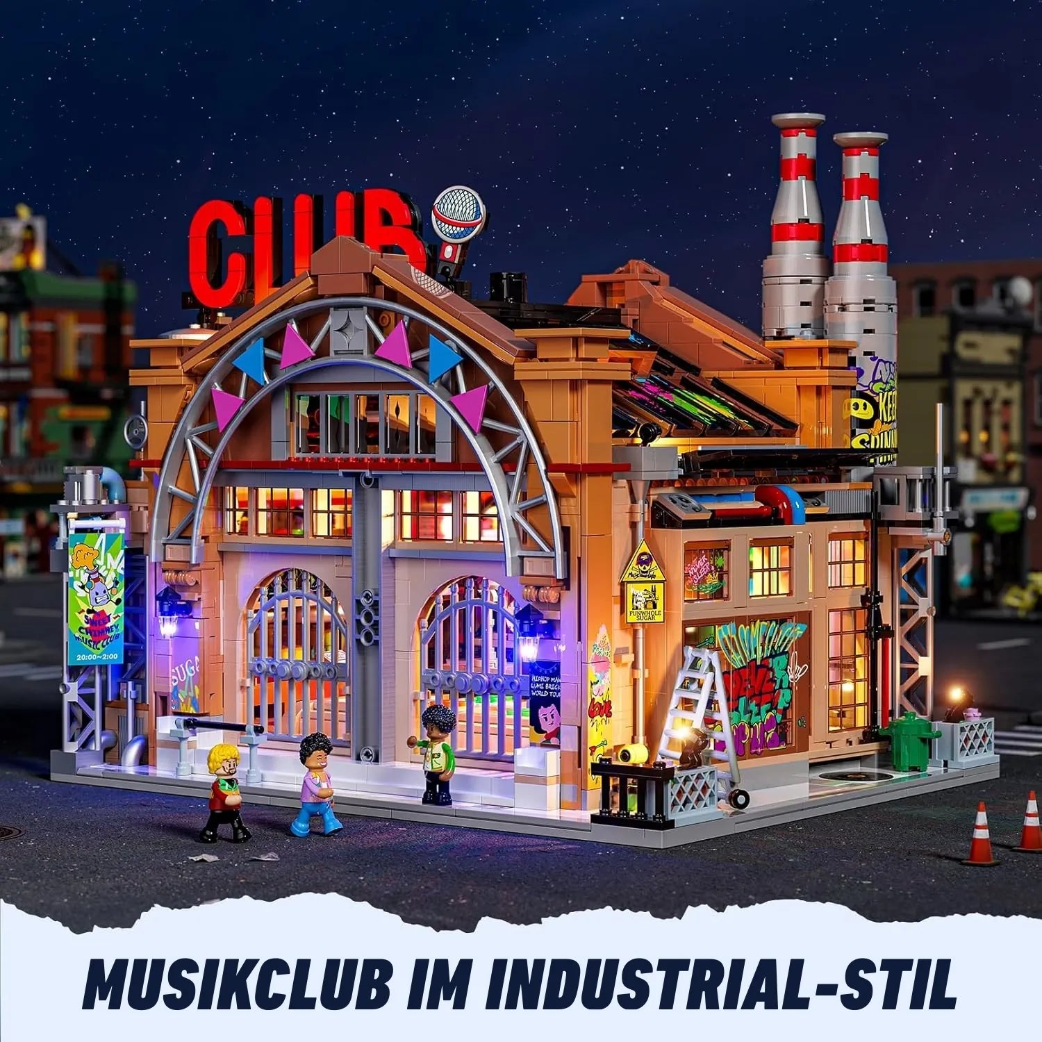 Beleuchteter Musikclub Funwhole Factory House of Music Klemmbaustein-Set bei Nacht mit LED-Beleuchtung.