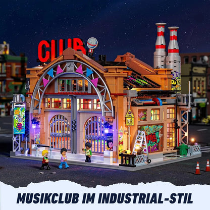 Beleuchteter Musikclub Funwhole Factory House of Music Klemmbaustein-Set bei Nacht mit LED-Beleuchtung.