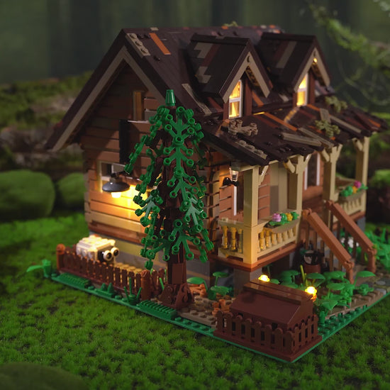 Unboxing und Detailansicht des Funwhole Wood Cabin Holzhütte FH9001 Klemmbausteine-Sets mit Beleuchtung.